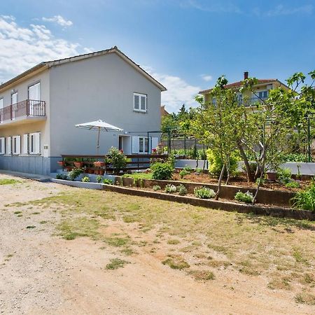 Appartment Rezika Šilo Kültér fotó