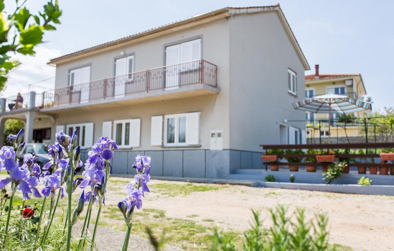 Appartment Rezika Šilo Kültér fotó